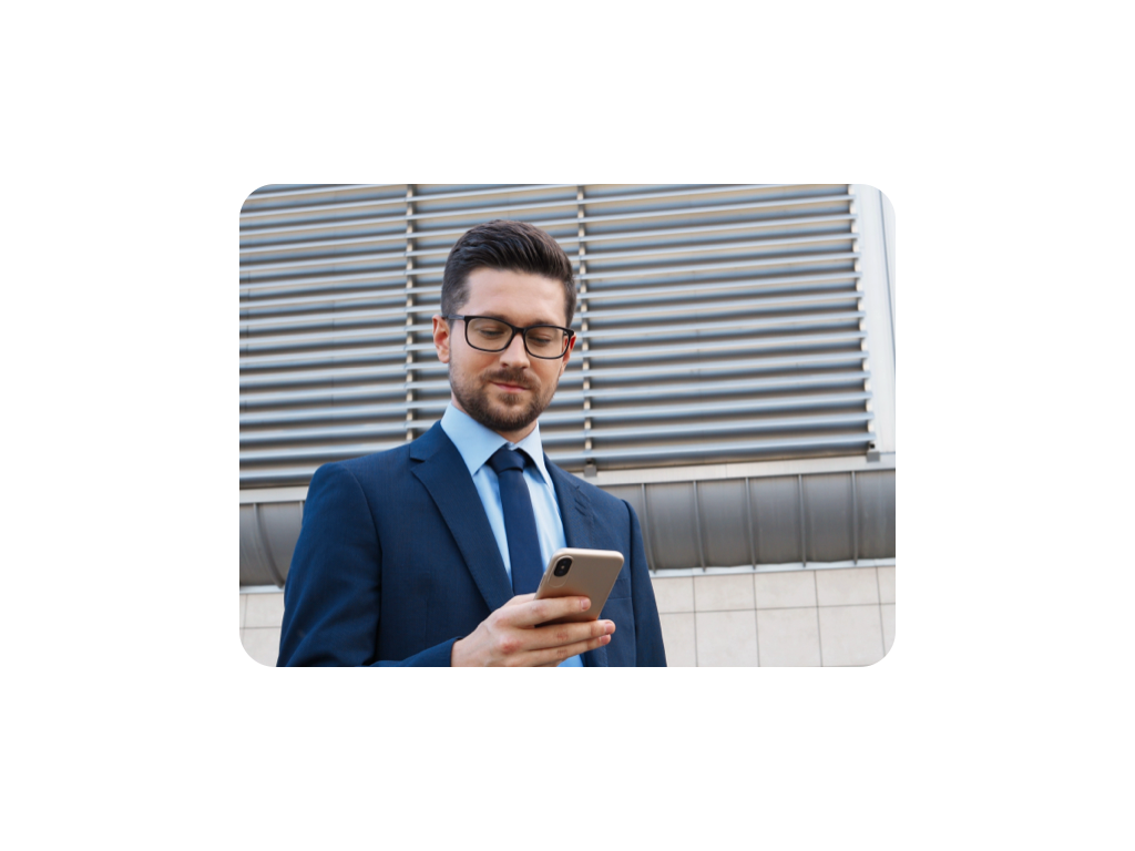 2026-Omnichannel-Contact-Center-Solutions-6 Copy